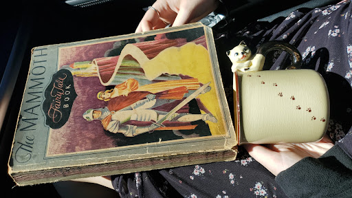 Thrift Store «ReTails Thrift Store», reviews and photos, 5000 NE Fourth Plain Blvd, Vancouver, WA 98661, USA