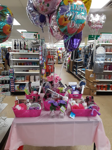 Dollar Store «Dollar Tree», reviews and photos, 4745 N Ocean Dr, Sea Ranch Lakes, FL 33308, USA