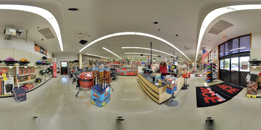 Hardware Store «Ace Hardware & Outdoor Center», reviews and photos, 900 N Galena Ave, Dixon, IL 61021, USA