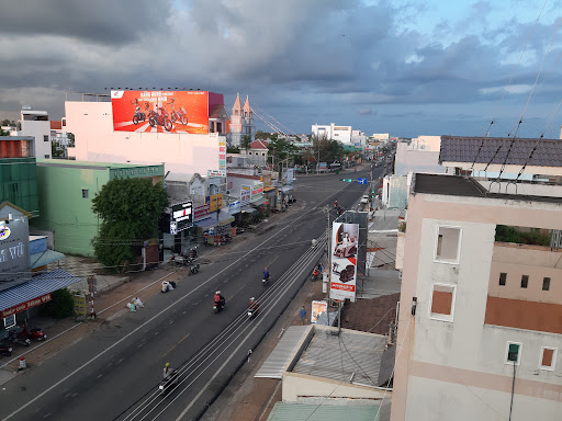 Khách sạn Huỳnh Như 1