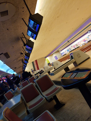 Bowling Alley «Playdium Bowling Center», reviews and photos, 363 Ontario St, Albany, NY 12208, USA