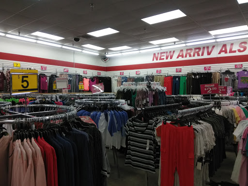 Discount Store «Fallas Paredes Discount Stores», reviews and photos, 1539 Little York Rd, Houston, TX 77093, USA