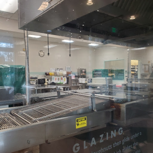 Bakery «Krispy Kreme Doughnuts», reviews and photos, 6210 E Lake Sammamish Pkwy SE, Issaquah, WA 98029, USA