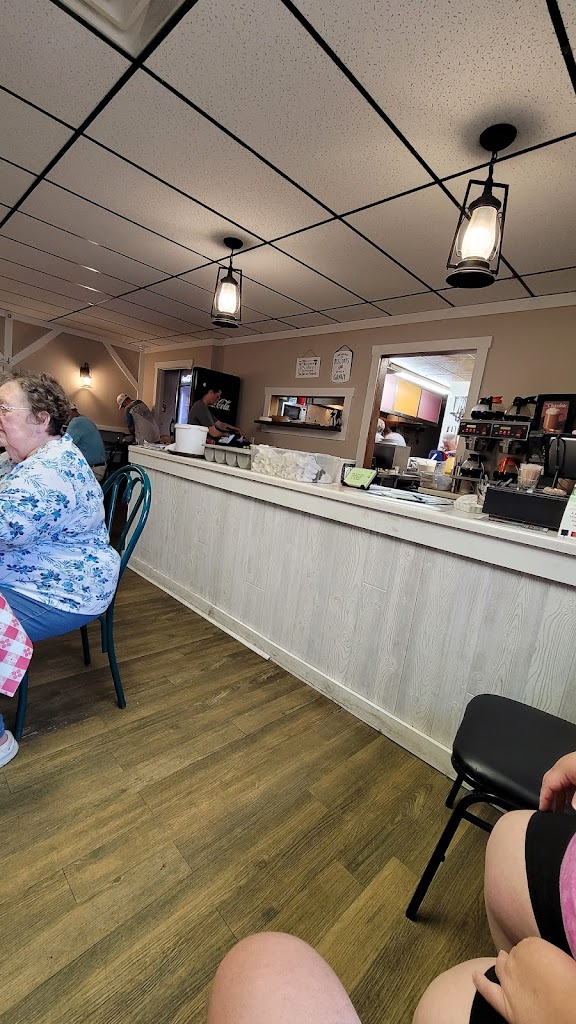 Breakfast Barn (formerly Keglers) 51360