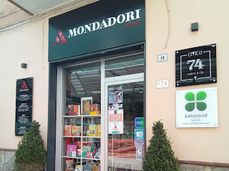 Civico 74 - Mondadori Store