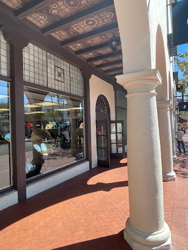 Apple State Street image