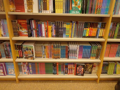Book Store «Barnes & Noble», reviews and photos, 270 Buckland Hills Dr #1024, Manchester, CT 06040, USA