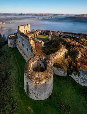 Château de Coucy à Coucy-le-Château-Auffrique