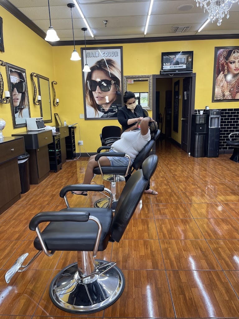 Beauty Salon 33351