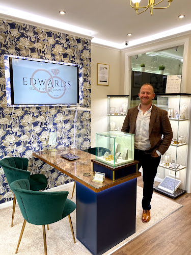 Reviews of Edwards Jewellery & Diamonds in Bournemouth - Jewelry