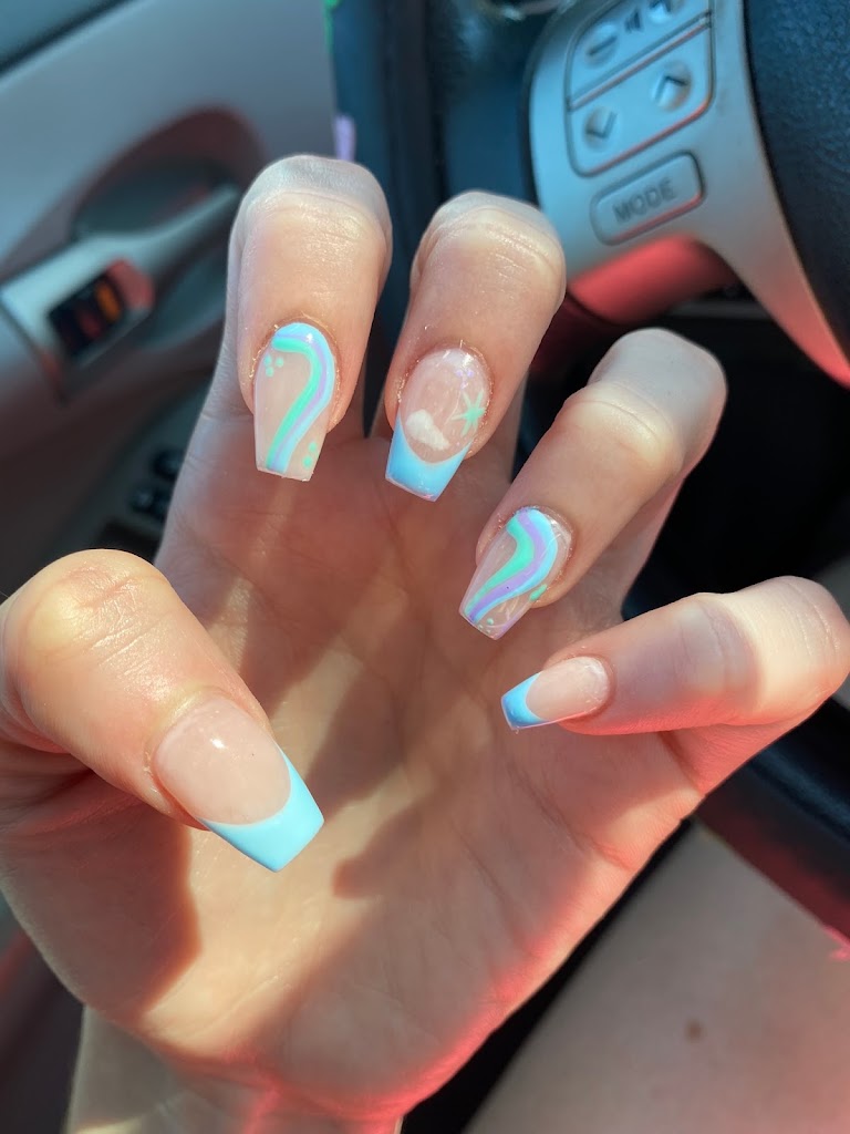 Pro Nails and Spa 04043