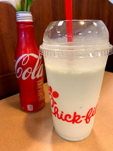 Fast Food Restaurant «Chick-fil-A», reviews and photos, 7681 Carson Blvd, Long Beach, CA 90808, USA