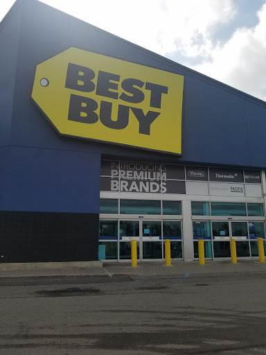 Electronics Store «Best Buy», reviews and photos, 8923 Bay Pkwy, Brooklyn, NY 11214, USA