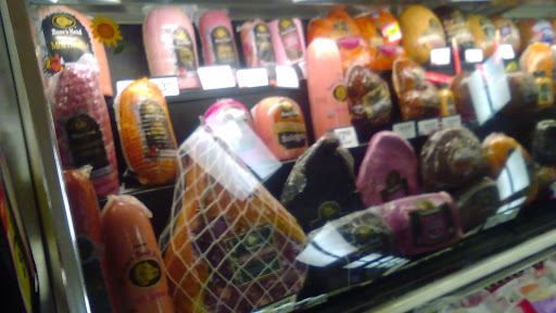 Grocery Store «Stop & Shop», reviews and photos, 713 E Broadway, South Boston, MA 02127, USA