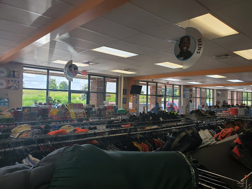 Thrift Store «Triad Goodwill Store & Donation Center», reviews and photos