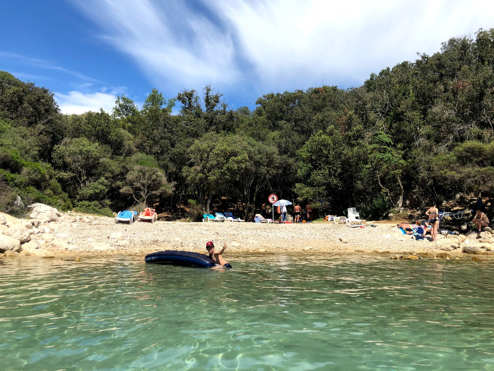 Jelenovica beach'in fotoğrafı ve güzel manzarası
