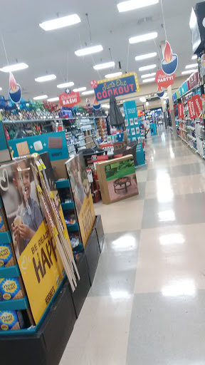 Grocery Store «Kroger», reviews and photos, 1474 Main St, Hamilton, OH 45013, USA