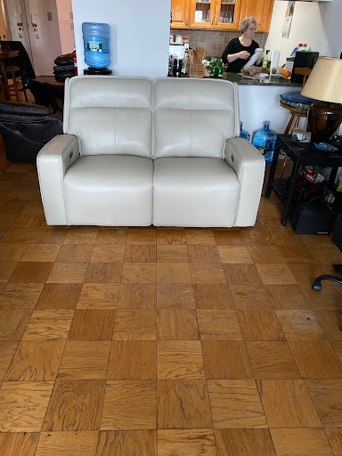 Furniture Store «Raymour & Flanigan Furniture and Mattress Store», reviews and photos, 150 Harmon Meadow Blvd, Secaucus, NJ 07094, USA