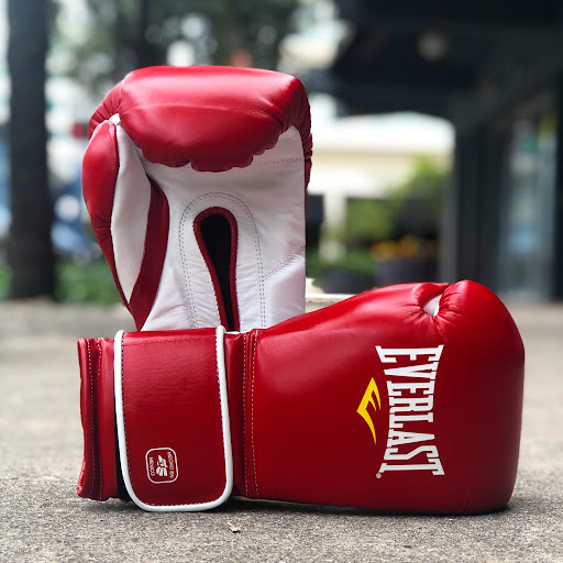 Martial Arts Supply Store «MSM FIGHT SHOP MMA», reviews and photos, 115 SE 1st Ave, Miami, FL 33131, USA