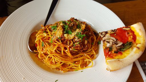 California Pizza Kitchen at Tarzana image