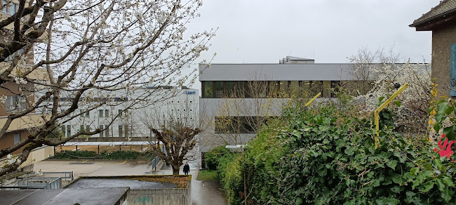 Rezensionen über Neuchâtel EPFL in La Chaux-de-Fonds - Universität