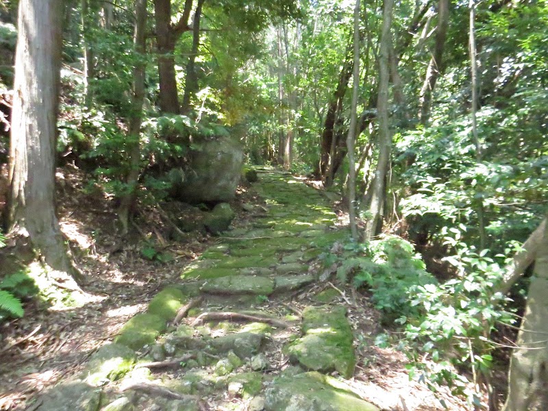 波田須神社