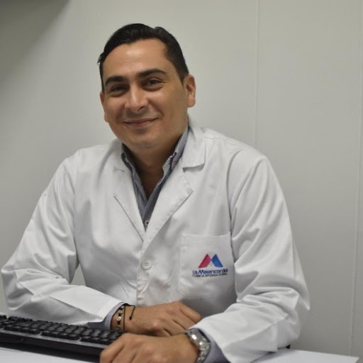 Dr. Carlos Alfonso Severini Campo, Ortopedista y Traumatólogo