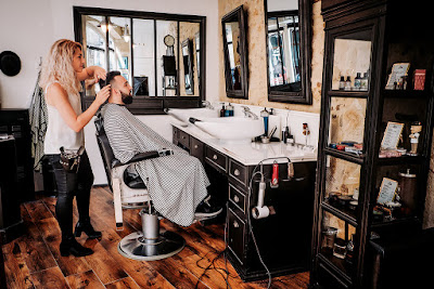 Le Coupe Chou Quartier Saint-Paul - Barbier et Salon de Coiffure pour Homme à Bordeaux à Bordeaux