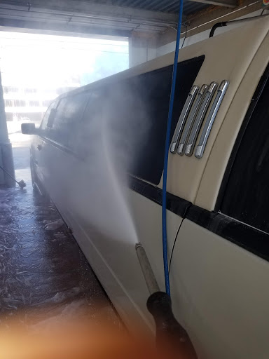 Car Wash «Tower Car Wash», reviews and photos, 5323 W 159th St, Oak Forest, IL 60452, USA