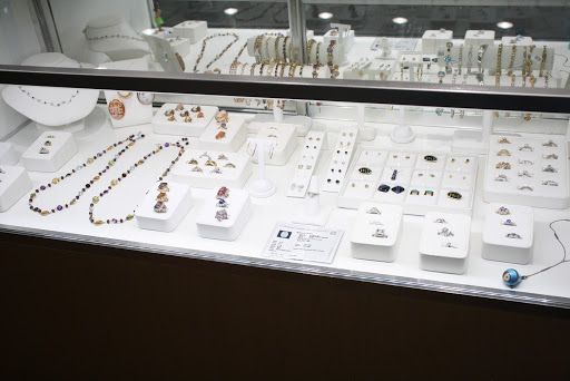Pawn Shop «Arlington Jewelry & Loan», reviews and photos