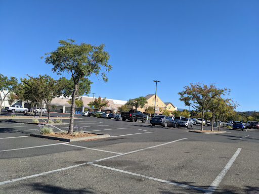 Grocery Store «Safeway», reviews and photos, 1026 Hunt Ave, St Helena, CA 94574, USA