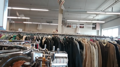 Thrift Store «Thrift Center Thrift Store», reviews and photos, 1060 El Camino Real, San Carlos, CA 94070, USA