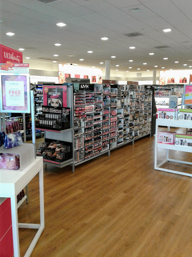 Hair Salon «Ulta Beauty», reviews and photos, 7673 Mall Rd, Florence, KY 41042, USA