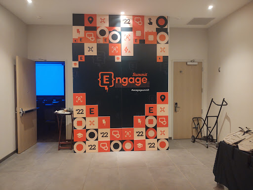 AlphaGraphics Cary, 301 Ashville Ave #121, Cary, NC 27518, USA, 