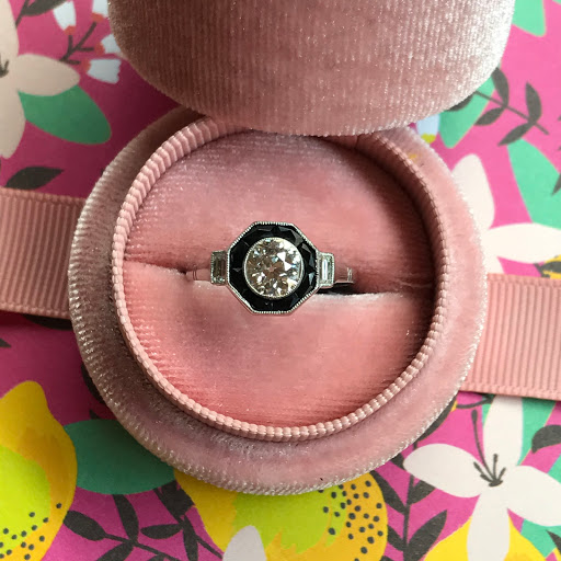 Jewelry Store «Joint Venture Estate Jewelers», reviews and photos, 185 King St, Charleston, SC 29401, USA