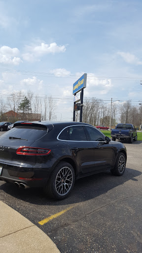 Tire Shop «Hovis Tire Pros», reviews and photos, 2958 State Rte 5, Cortland, OH 44410, USA