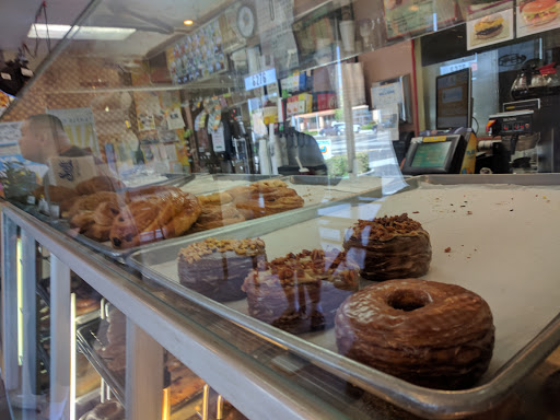 Donut Shop «Rose Donut», reviews and photos, 6276 Rosemead Blvd, Temple City, CA 91780, USA