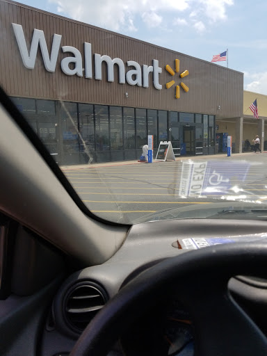 Discount Store «Walmart», reviews and photos, 1850 N Main St, Rushville, IN 46173, USA