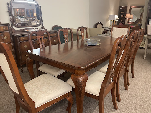Consignment Shop «Refabulous Furnishings», reviews and photos, 2231 Vestal Pkwy W, Vestal, NY 13850, USA