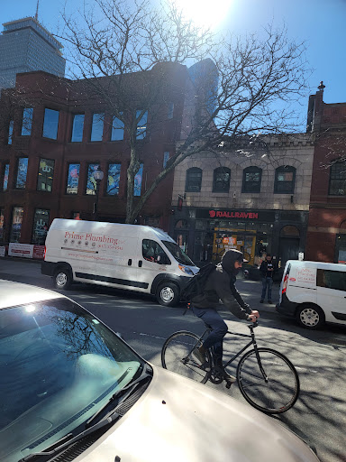 Outdoor Sports Store «Fjällräven Boston», reviews and photos, 304 Newbury St, Boston, MA 02115, USA