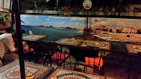 Atmosphère du Chez Ida Restaurant Karaoké - Place Jean Jaures (La Plaine) à Marseille - n°6