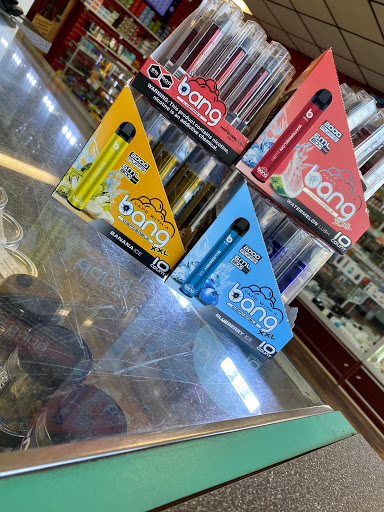 Tobacco Shop «J & J Tobacco», reviews and photos, 3273 Berlin Turnpike, Newington, CT 06111, USA