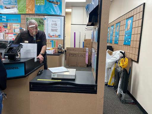 Shipping and Mailing Service «The UPS Store», reviews and photos, 219 Scott St, Beaufort, SC 29902, USA