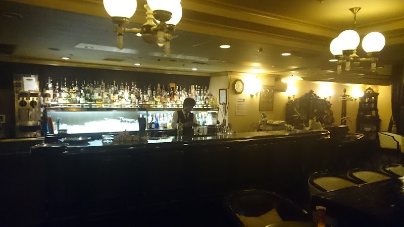 バンテアン Cafe & Bar Vingt et Un