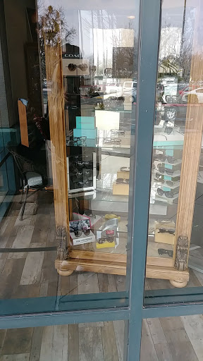 Shopping Mall «Feather Down Shopping Center», reviews and photos, 1258 Stabler Ln, Yuba City, CA 95993, USA