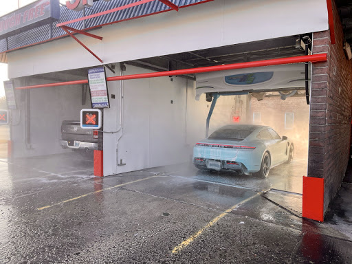 Car Wash «Spirit of America Car Wash», reviews and photos, 659 E Ogden Ave, Naperville, IL 60563, USA