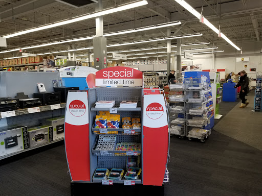 Office Supply Store «Staples», reviews and photos, 3333 Crompond Rd, Yorktown Heights, NY 10598, USA
