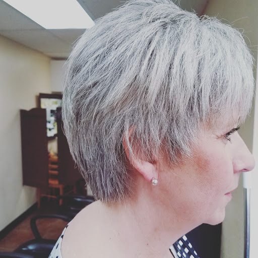 Beauty Salon «Kolour Hair Design Eco Salon», reviews and photos, 19555 E Parker Square Dr # 205, Parker, CO 80134, USA