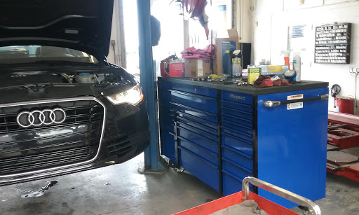 Used Car Dealer «Bavarian Auto Center», reviews and photos, 1258 US-1, Rockledge, FL 32955, USA