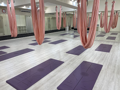 I Yoga Studio空中瑜珈工作室